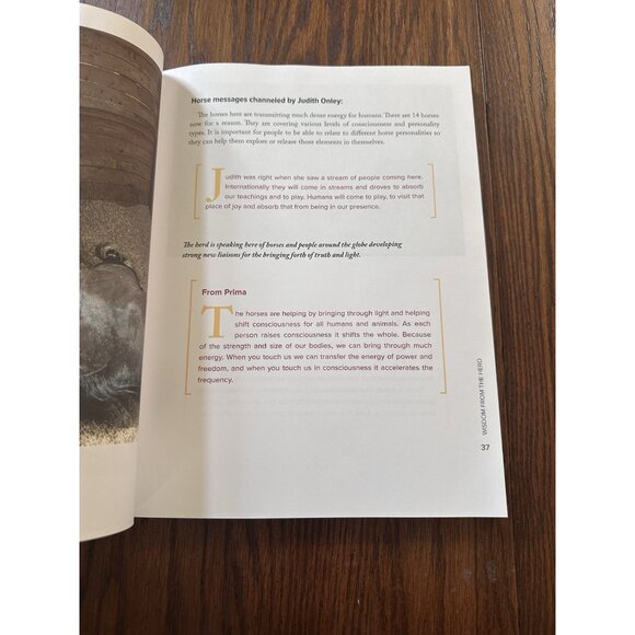 Wisdom From the Herd by Mitten Ryan,‎ Liz [Paperback] - Picture 5 of 5